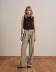 düğme detaylı pileli pantolon bej