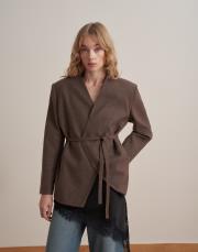 kemerli yün kruvaze blazer sütlü kahve 4